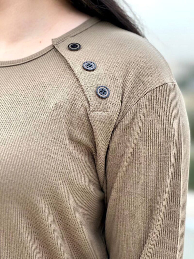 بلوز آستین بلند ۳دکمه مورب (پک 6 عددی)