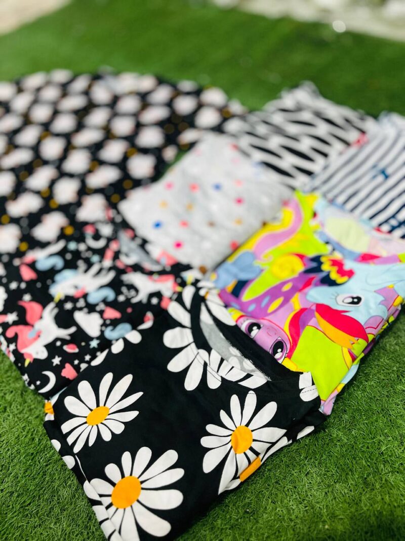 ست تیشرت شلوار استیکری (پک 4 عددی)