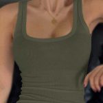 کراپ نیمتنه یقه خشتی بیسیک (پک 6 عددی)