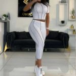 ست کراپ و‌شلوار جلو دوخت (پک 4 عددی)