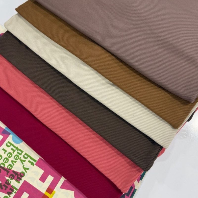 تیشرت یقه ۳ دکمه قاپک دار عمده (پک 6 عددی)