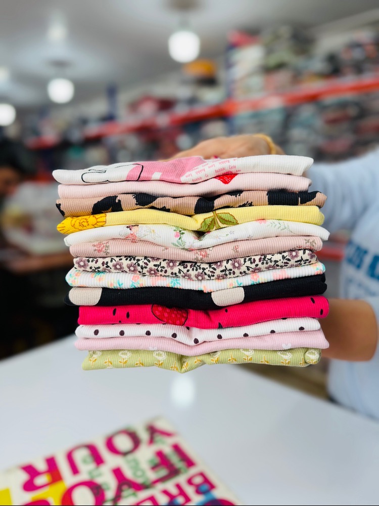 کراپ‌ اورجینال برند ZARA عمده (پک 6 عددی)