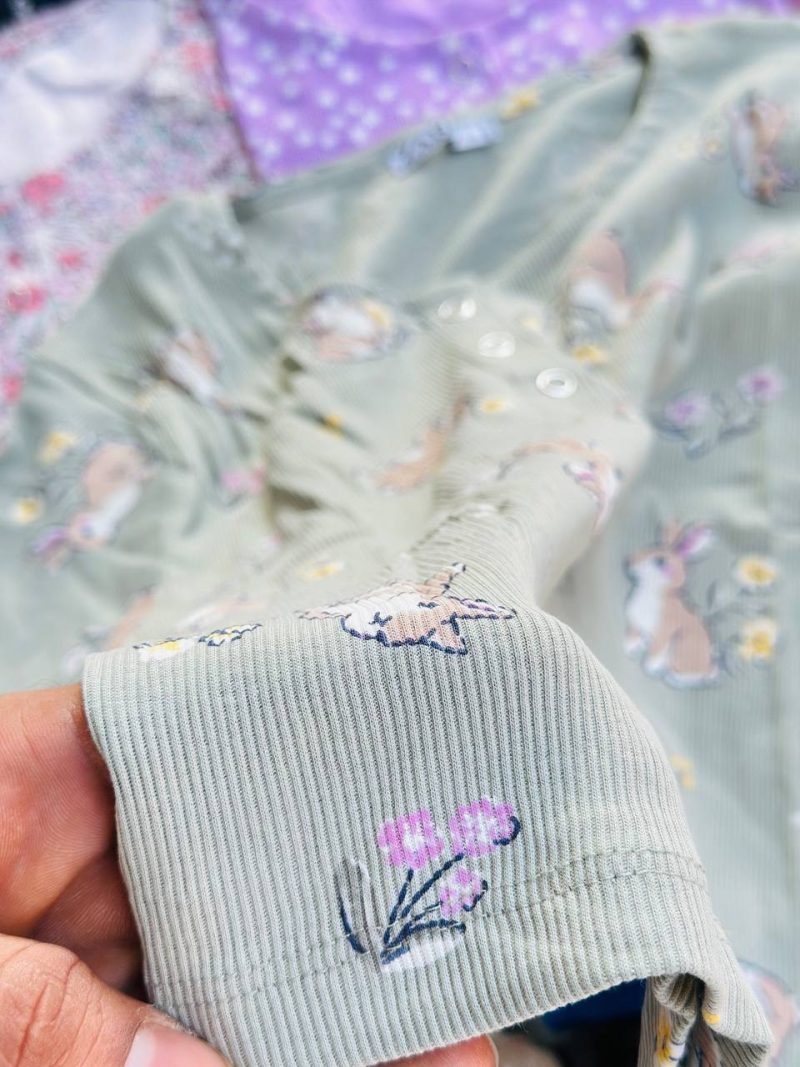 کراپ ZARA یقه ۳ دکمه عمده (پک 6 عددی)